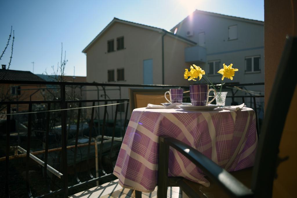 Apartments Ida Cres Eksteriør bilde